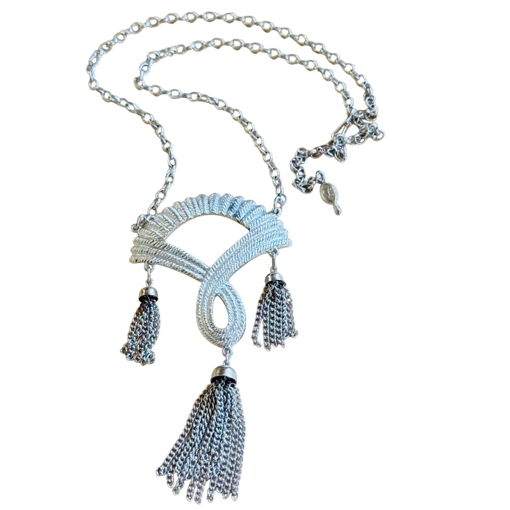 Sarah Coventry Signed Fanfare Necklace VTG Regal Silver Triple tassel 70s Retro